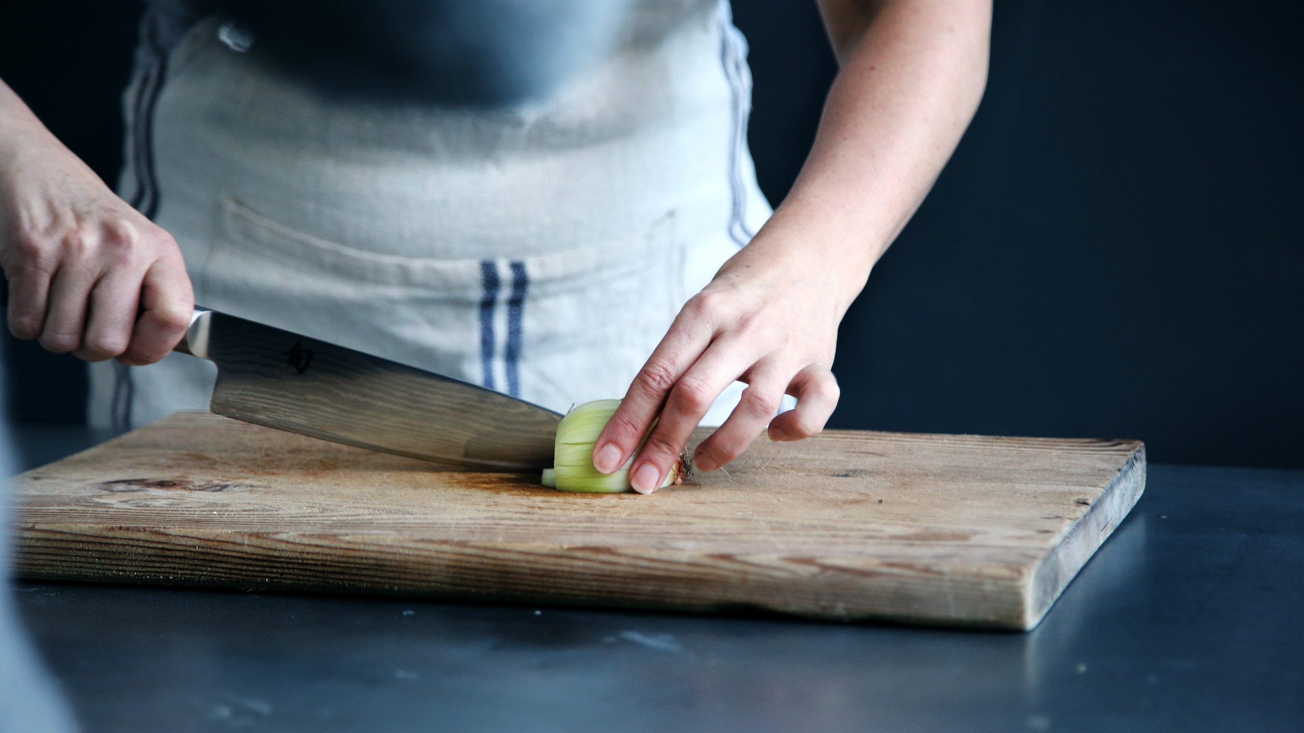 Cooking 101 – Sharpening Your Knife Skills
